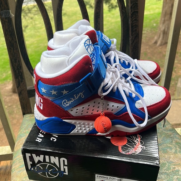 Patrick Ewing Focus Sneaker!!! Size 7 - Picture 4 of 6